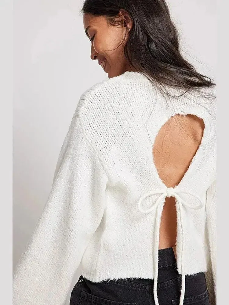 Back Cut Out Chic Crop Pullover