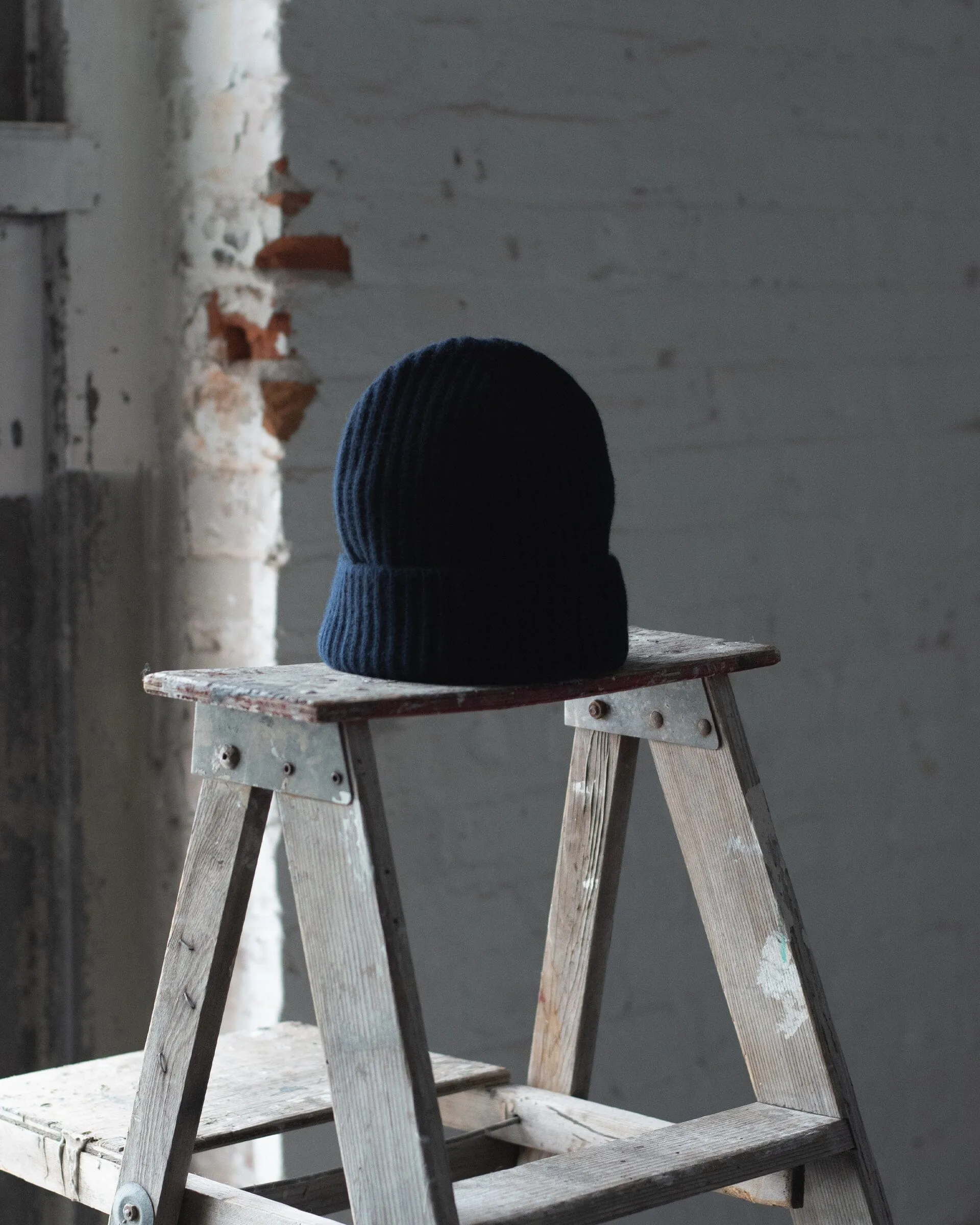 Begg x Co Cashmere Knitted Beanie