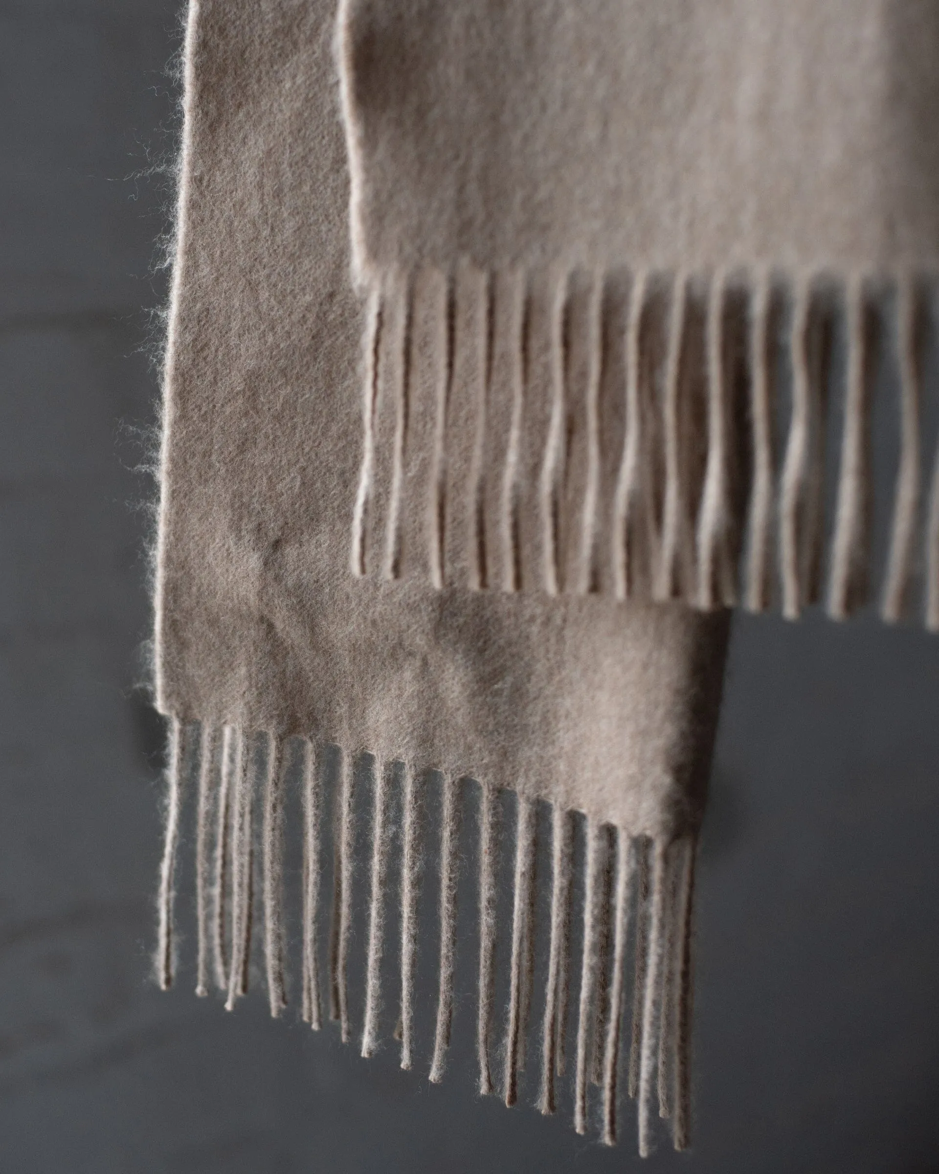 Begg x Co Classic Cashmere Scarf