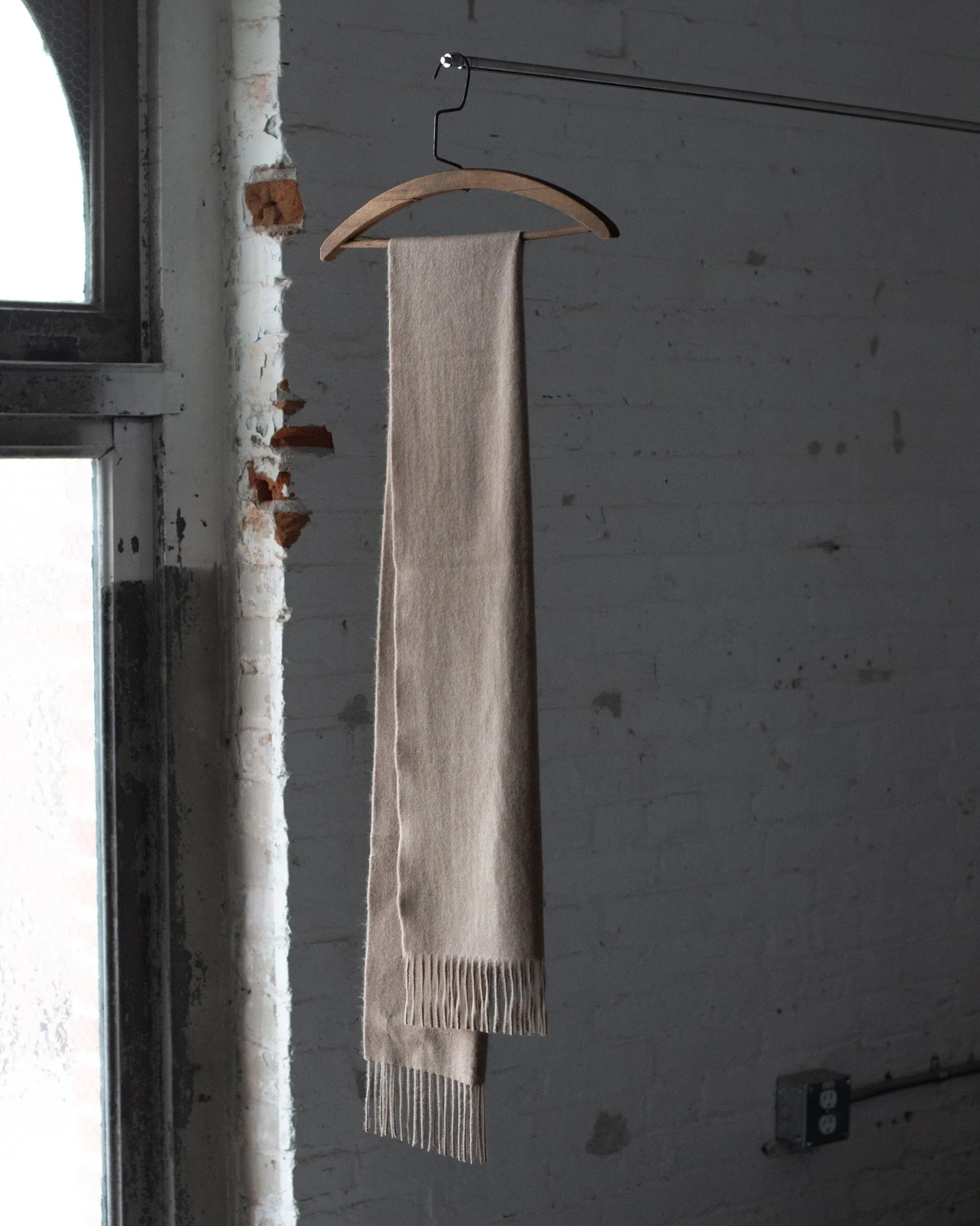 Begg x Co Classic Cashmere Scarf