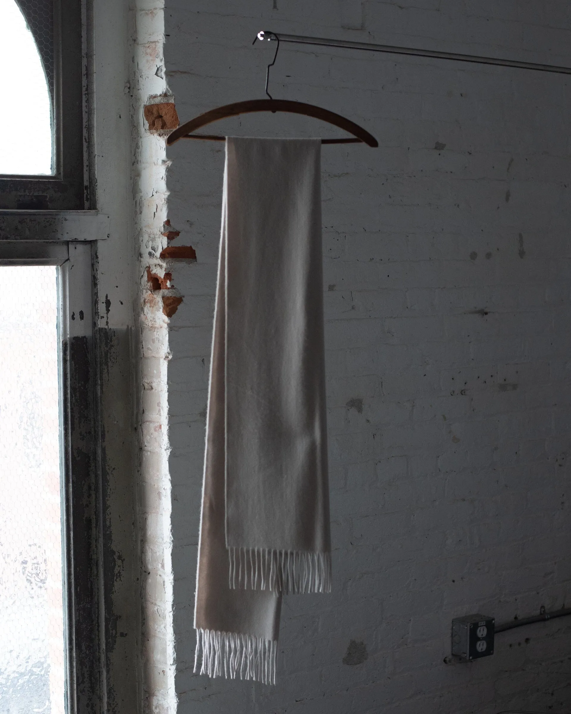 Begg x Co Classic Cashmere Scarf