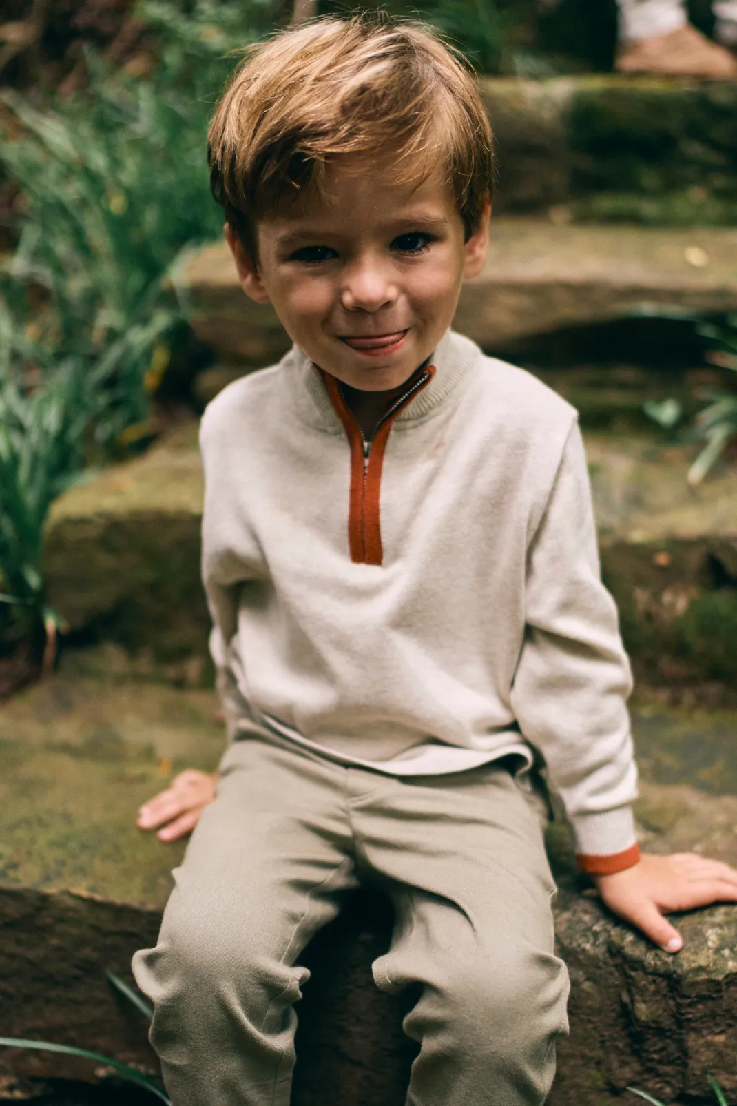 Griffin Sweater in Oatmeal and Chutney
